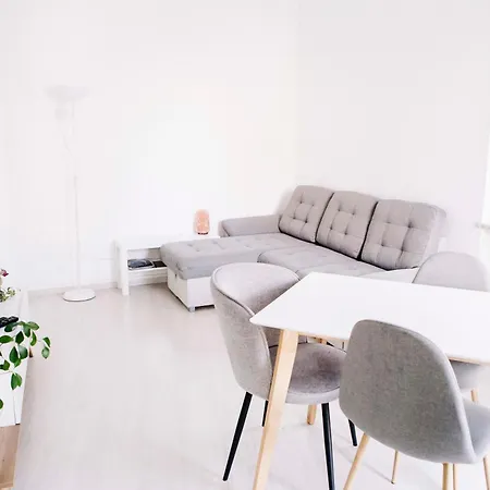 Guesthost - Borgo Filadelfia *