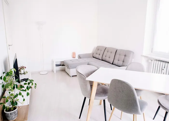 Guesthost - Borgo Filadelfia *